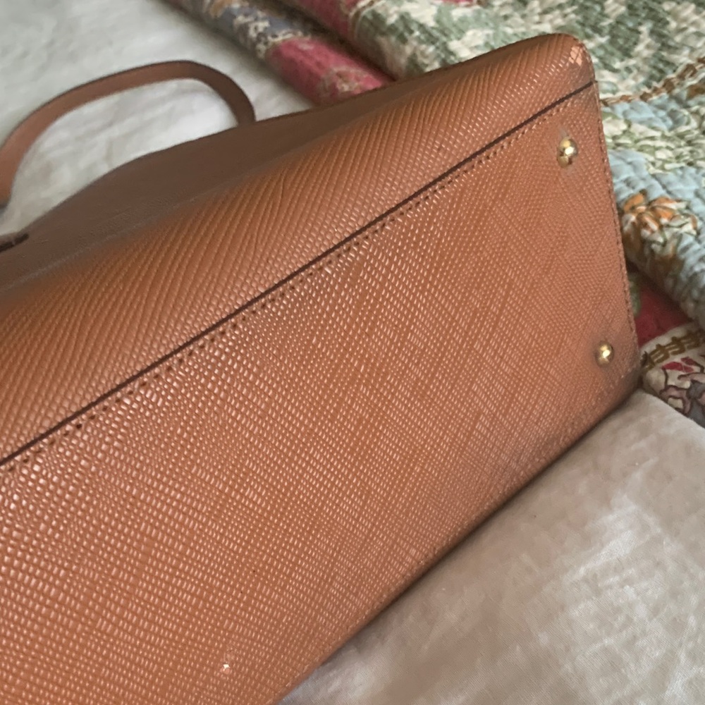 Ralph Lauren Cognac Textured Leather Satchel with Gold RL Medallion - Picture 8 of 16